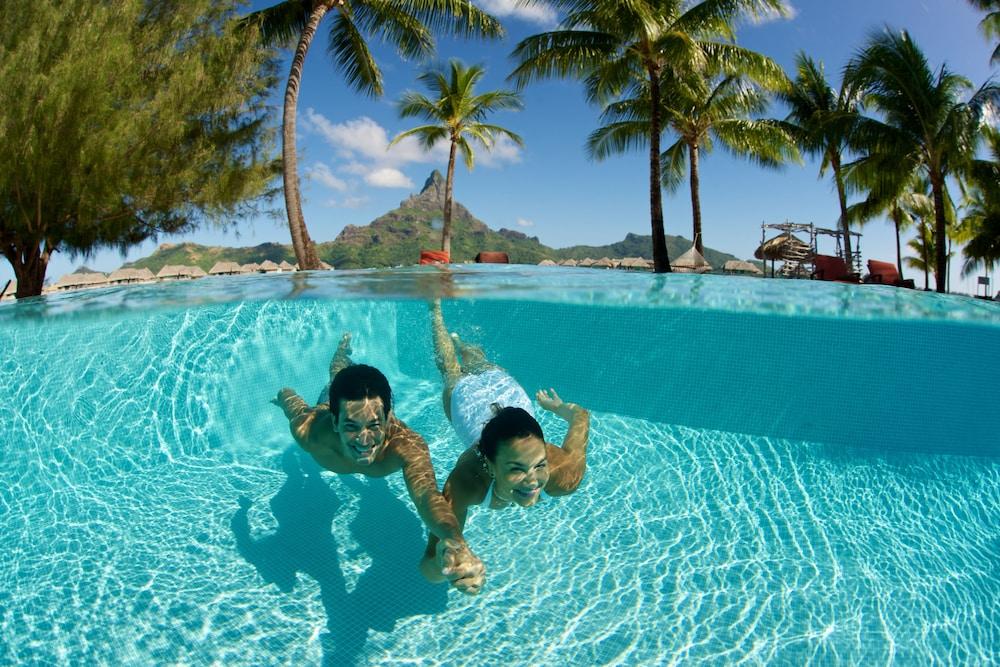 InterContinental Bora Bora Resort and Thalasso Spa, an IHG Hotel - Outdoor Pool