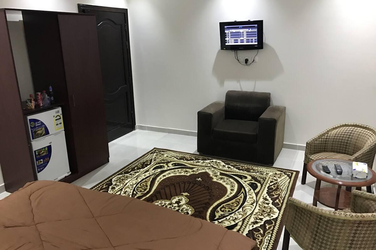 Al-Shurog Furnished Apartment - sample desc
