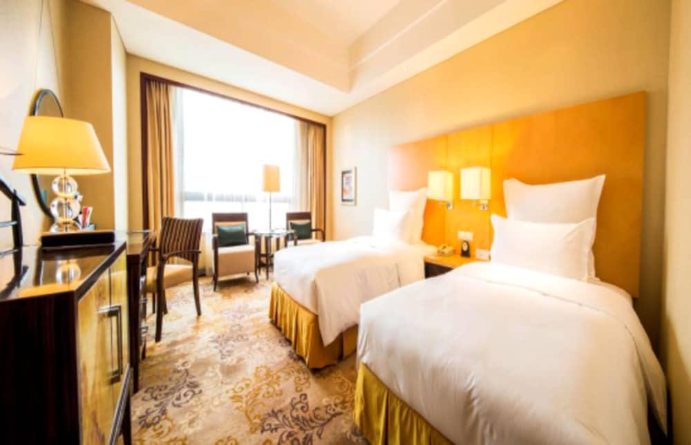 Kunshan Newport Hotel - Room