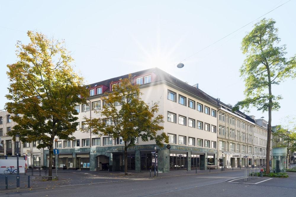 Hotel City Zürich Design & Lifestyle - Featured Image