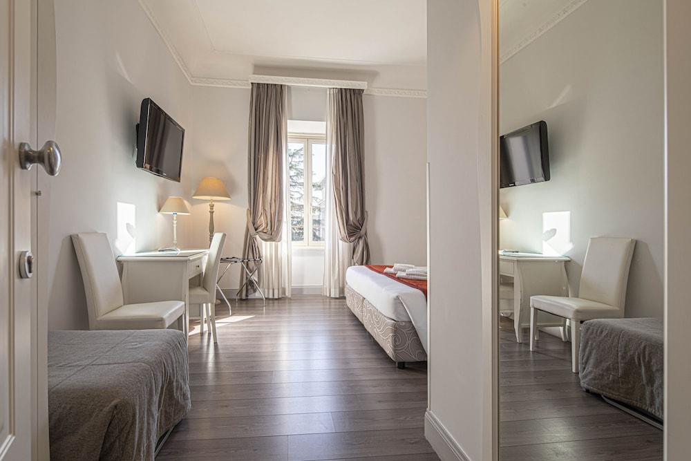Suite Castrense - Room