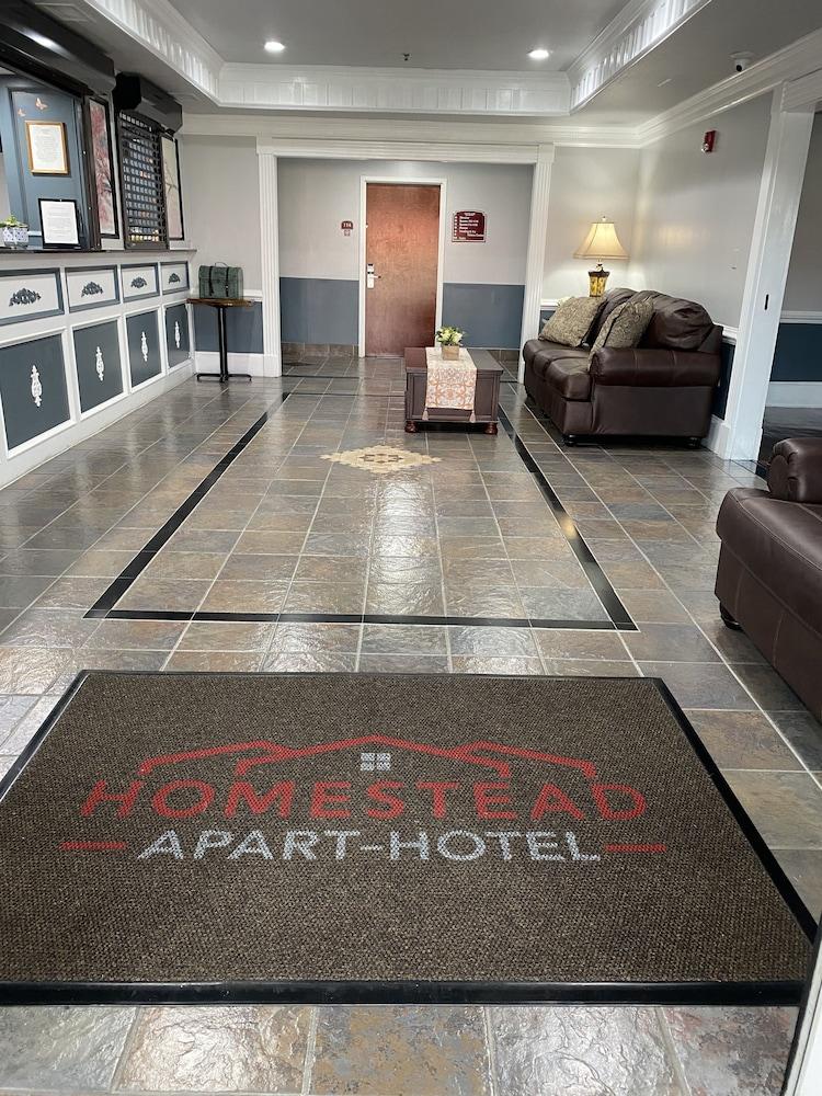 Homestead Apart-Hotel - Lobby