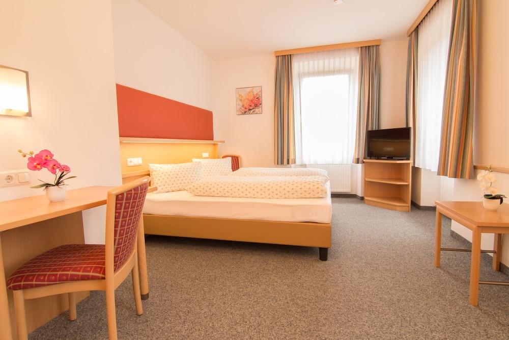 Hotel Gasthof Stefansbrücke - Room