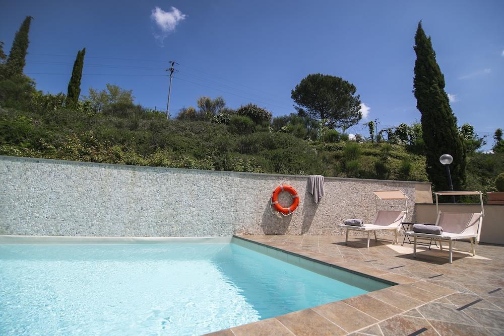 Hotel La Colonna - Outdoor Pool