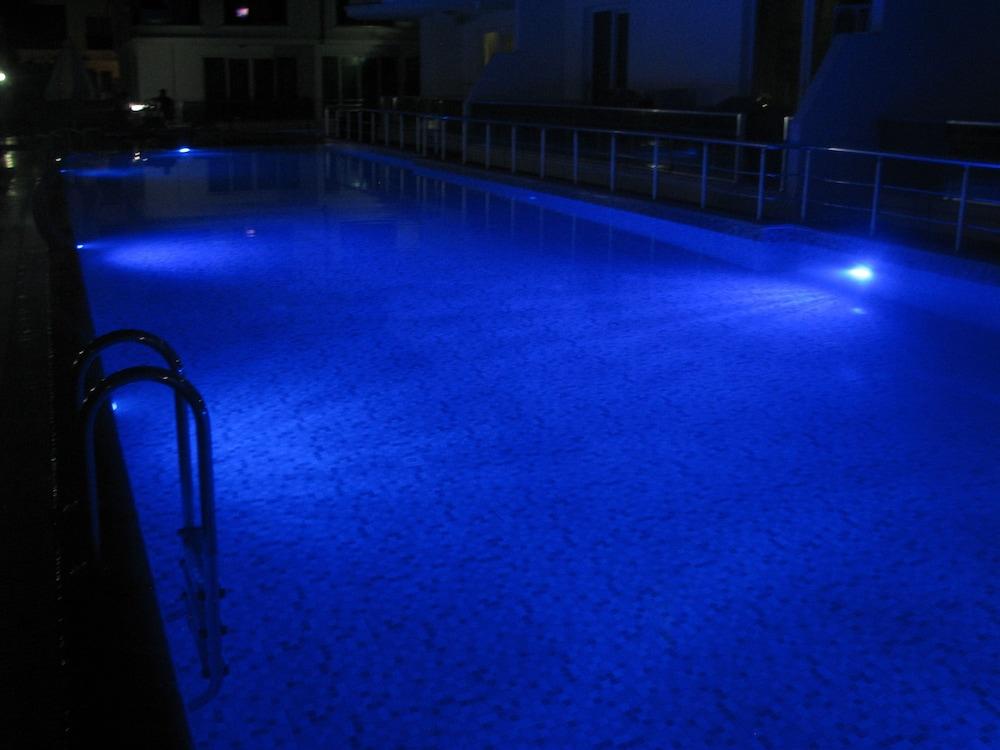 Antey Aqua City - Outdoor Pool