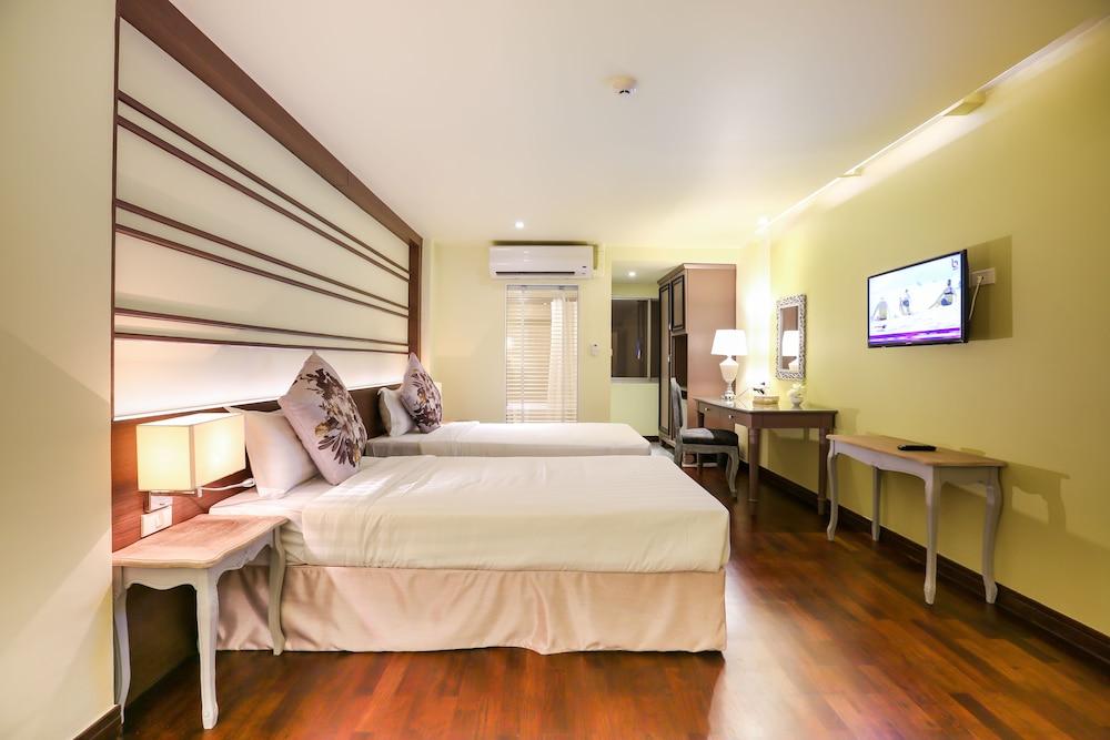 The Sathon Vimanda Hotel - Room