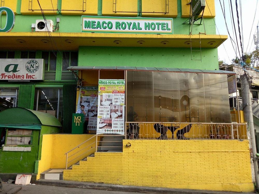 Meaco Royal Hotel - Taytay - Featured Image
