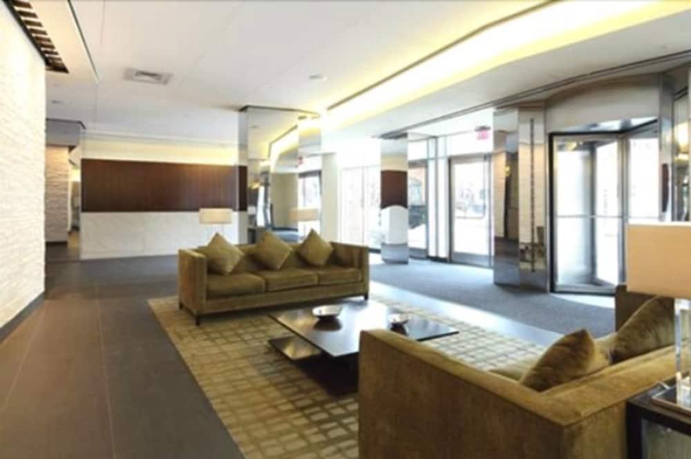 UBliss Suites at 70 Greene - Lobby Sitting Area