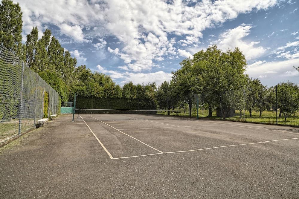 Penzion Pod Zvonem - Tennis Court