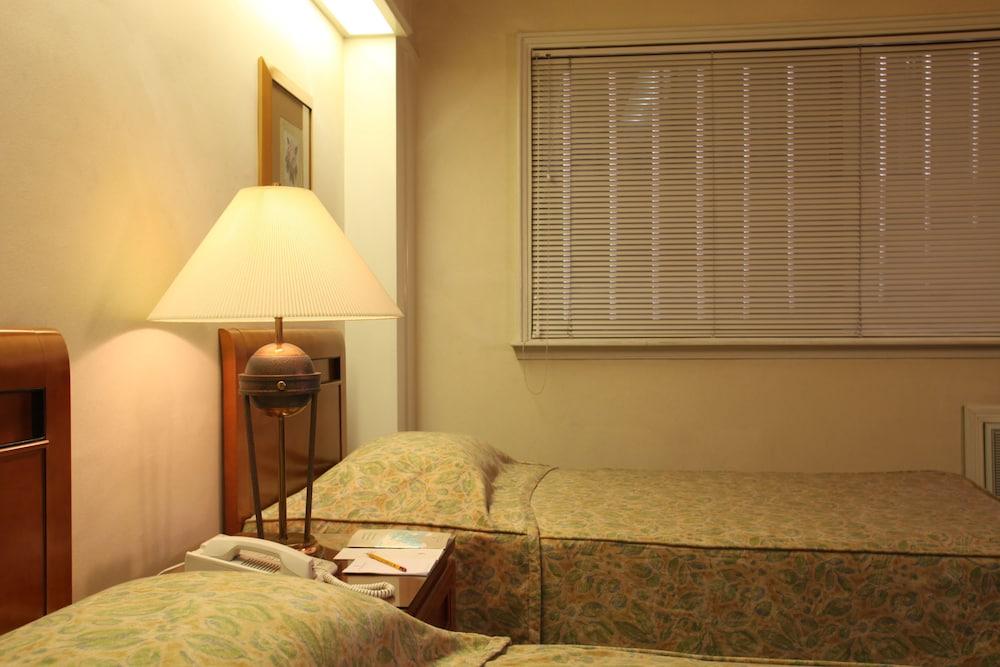 Sunny Bay Suites - Room