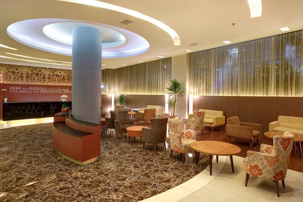 Kyriad Hotel Airport Jakarta - Lobby