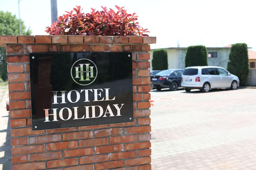 Hotel Holiday - Exterior detail