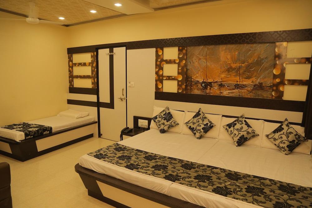 Hotel Royal Ajmer - Featured Image
