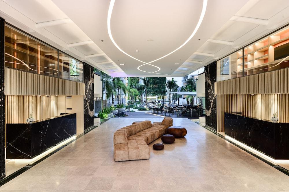 Dream Phuket Hotel & Spa - Lobby