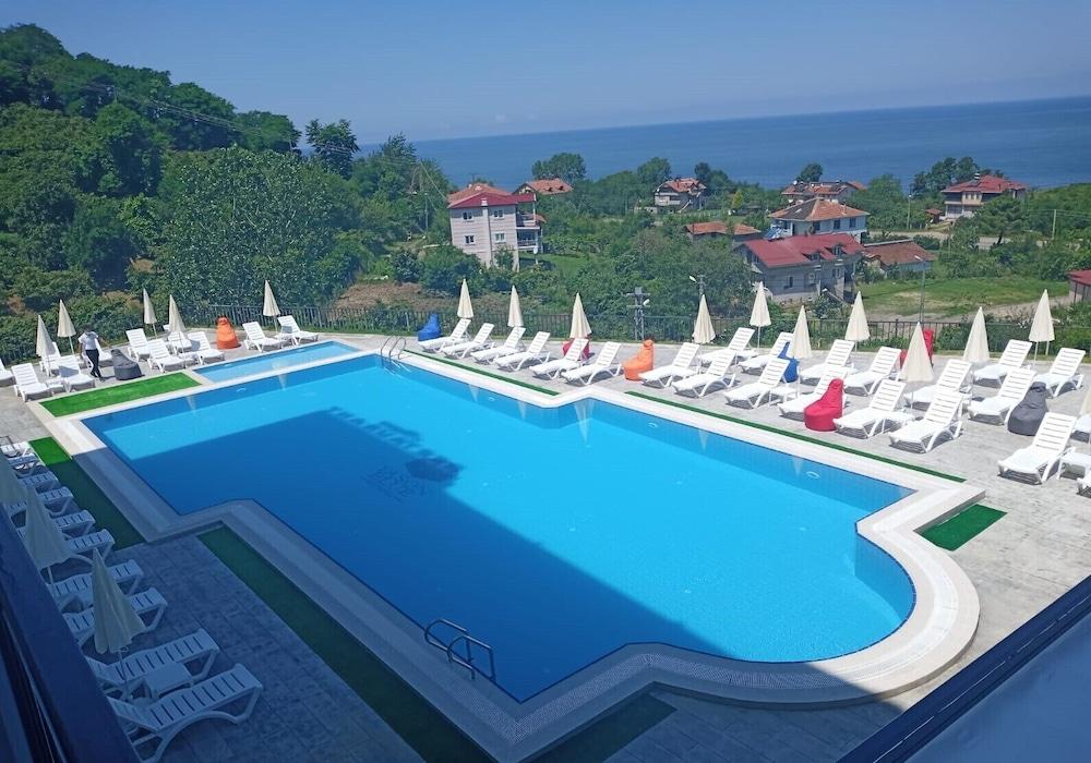 Yason Blue Hotel - Pool