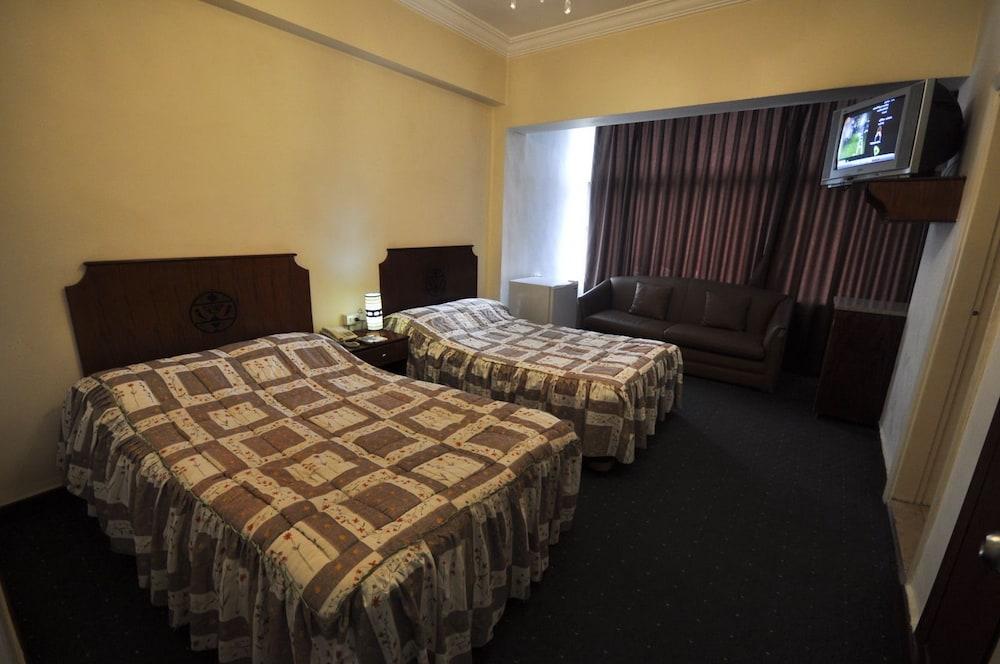 Granada Hotel - Room