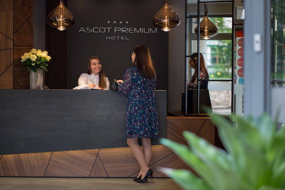 Hotel Ascot Premium - Reception