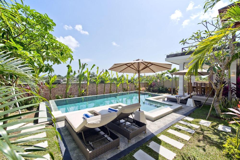 Casa de Balangan by Exotiq Villa Holidays - Outdoor Pool