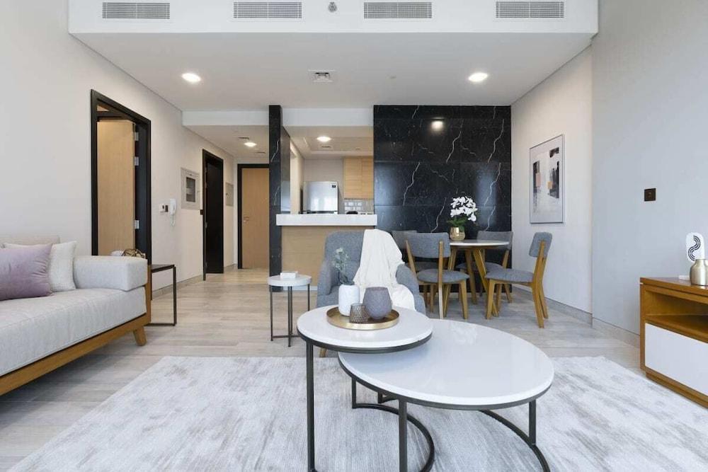 Lavish 1BR Apartment in Arjan Privà Living - Featured Image