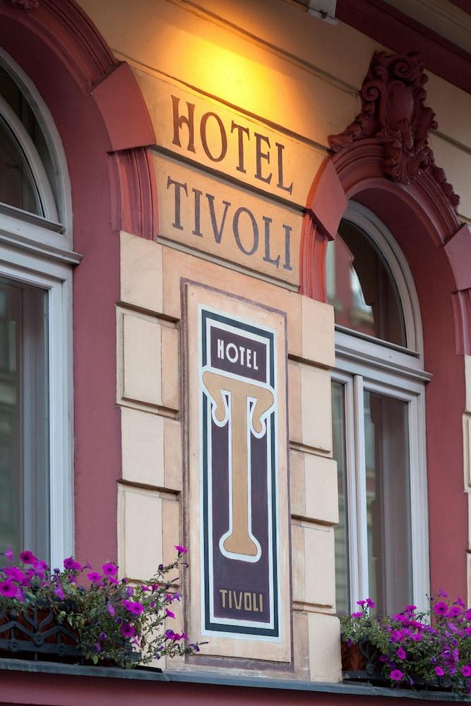 Hotel Tivoli Prague - Exterior detail
