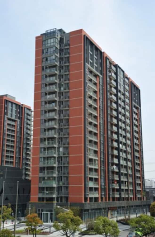 Kinghouse Service Apartment Shanghai - Exterior