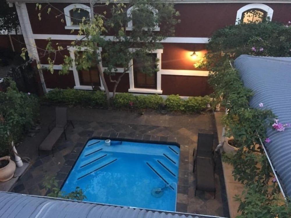 Roosenwijn Guest House - Outdoor Pool