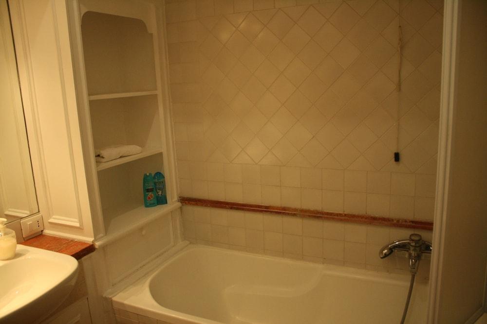 Cornelia Relais - Bathroom