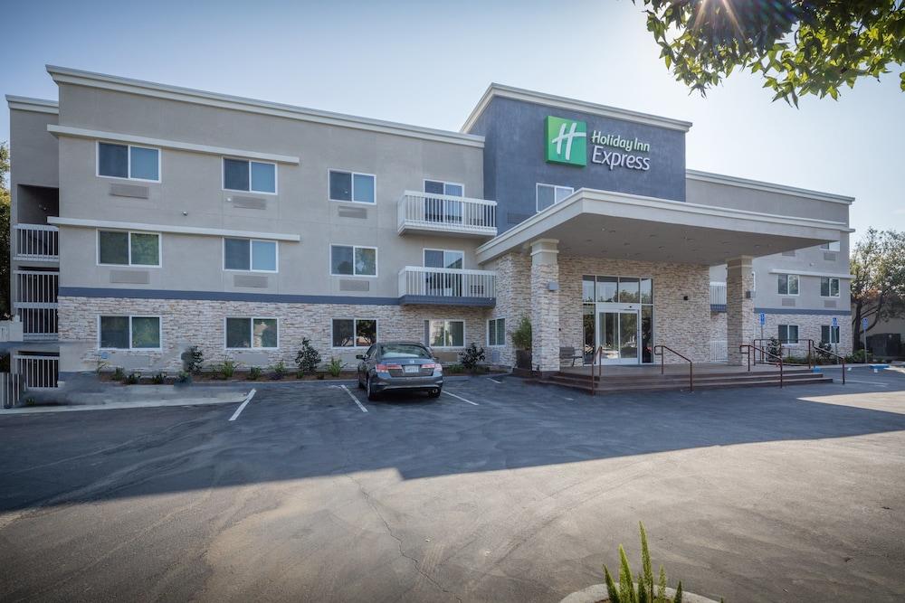 Holiday Inn Express Sunnyvale - Silicon Valley, an IHG Hotel - Exterior