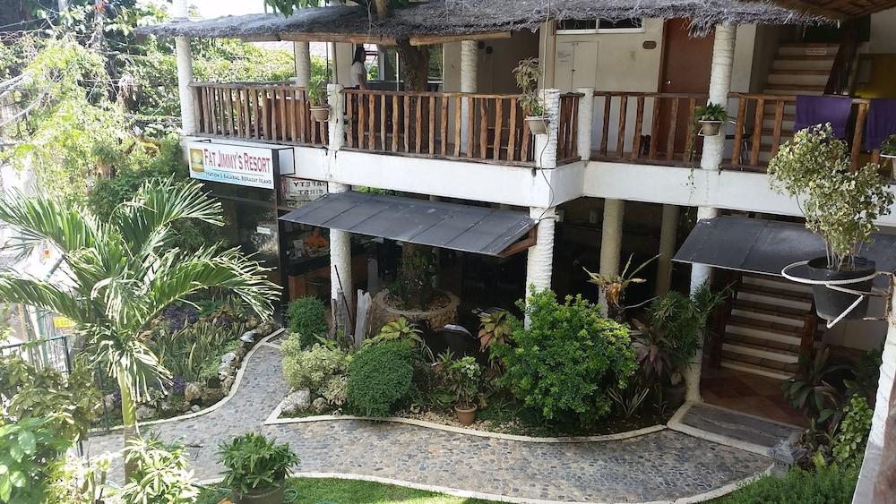 Fat Jimmy's Resort Boracay - Exterior