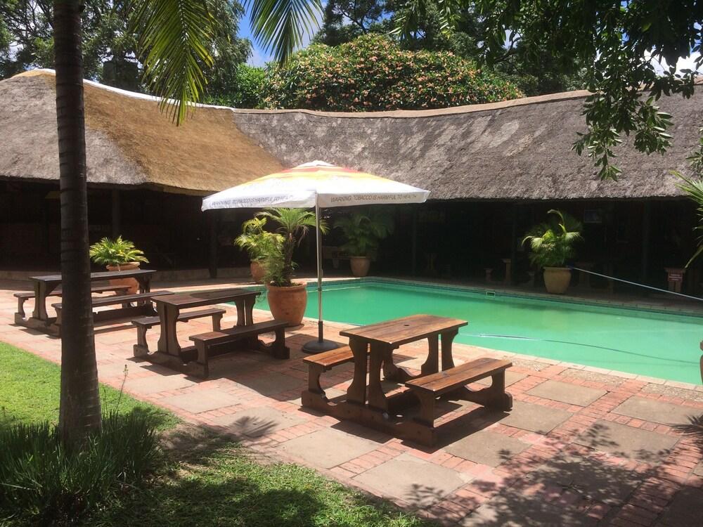 City Lodge Lusaka - Outdoor Pool