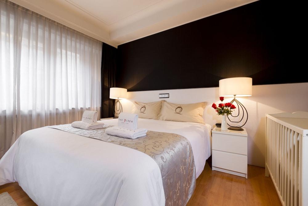 The Queen Luxury Apartments - Villa Serena - Room