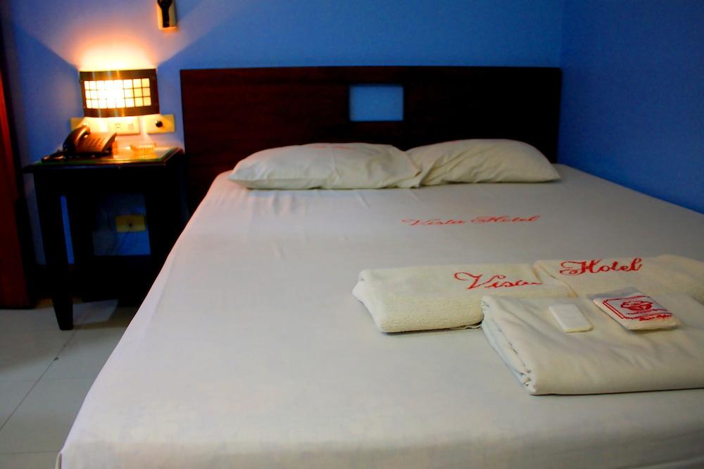 Vista Hotel Recto - Room