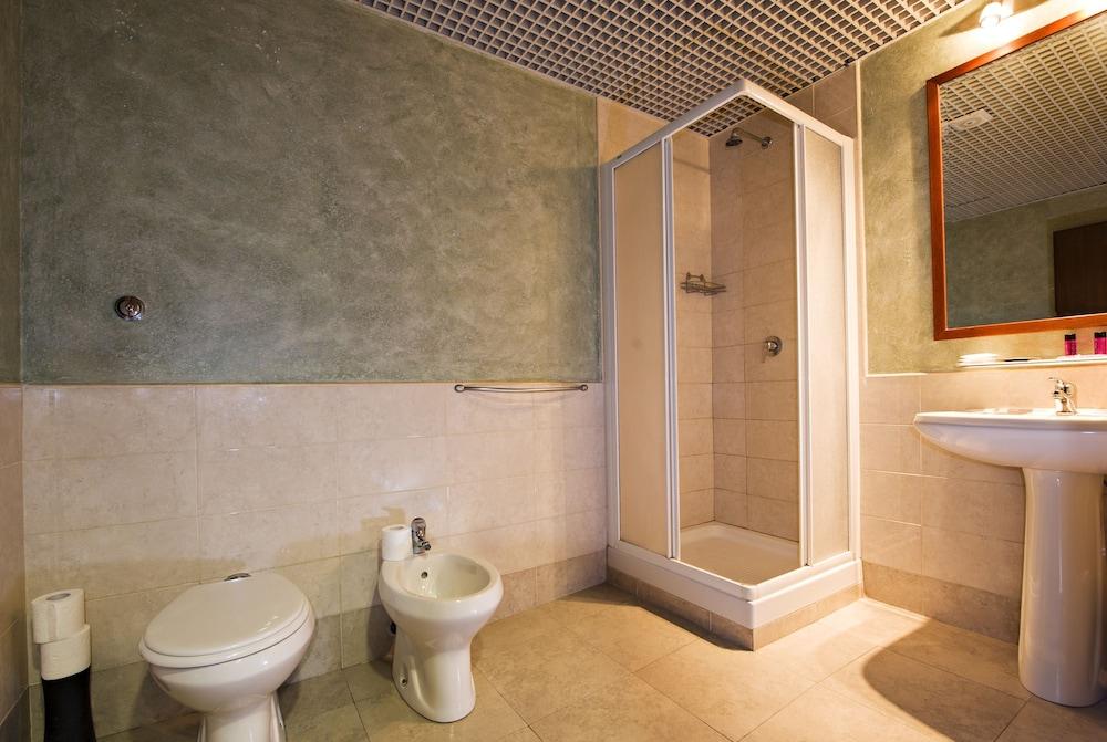 Hotel Ercoli - Bathroom