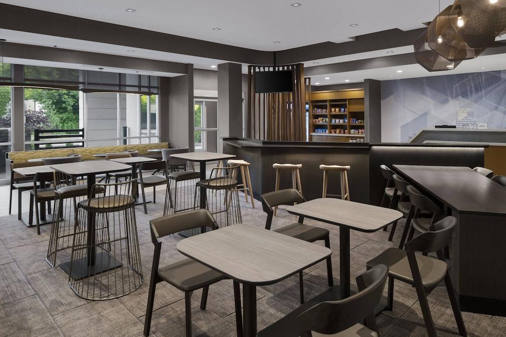 SpringHill Suites by Marriott Tuckahoe Westchester County - Lobby Lounge
