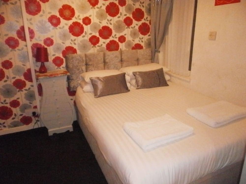 The Withnell Hotel - Room