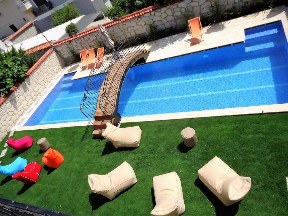 Grand Alacati Boutique Hotel - Outdoor Pool