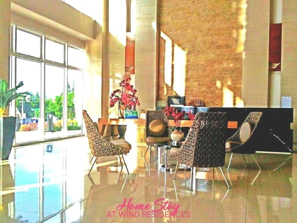 HomeStay at Wind Residences - Lobby