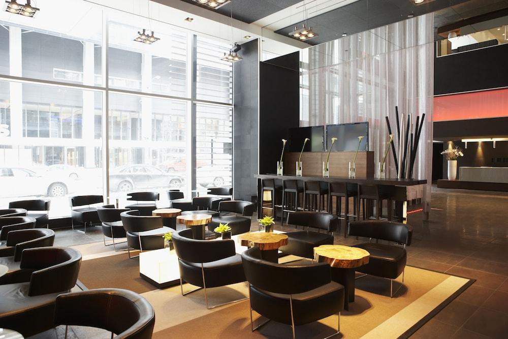 Le Germain Hotel Maple Leaf Square - Lobby Lounge