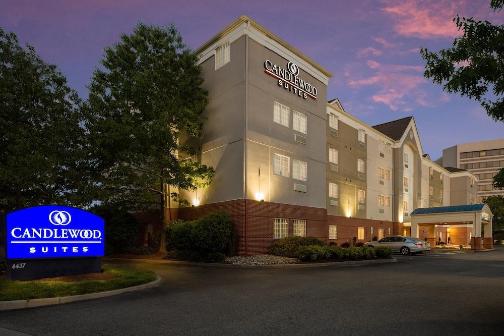 Candlewood Suites Virginia Beach Town Center, an IHG Hotel - Featured Image