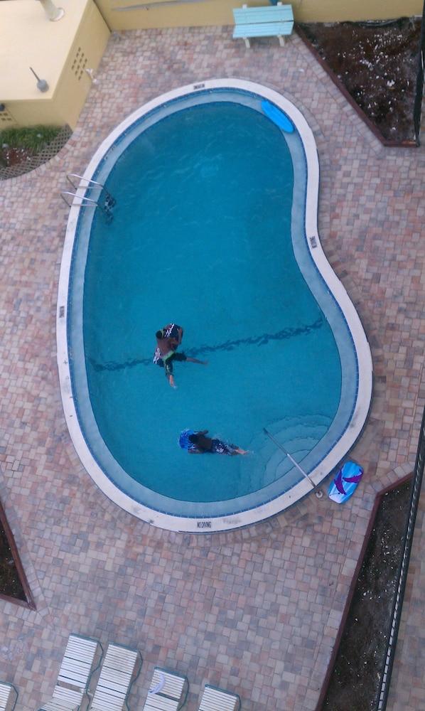 بيتش كوارترز دايتونا - Outdoor Pool