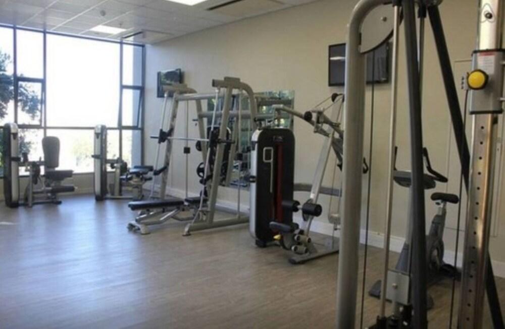 Sandton Skye Apartment - 616 - Gym