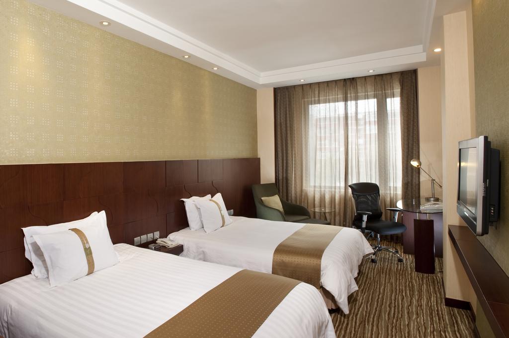 Holiday Inn Beijing Downtown - null