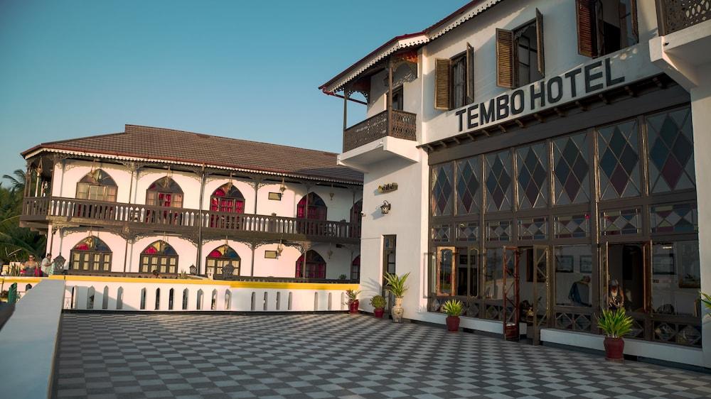 Tembo House Hotel - Exterior detail