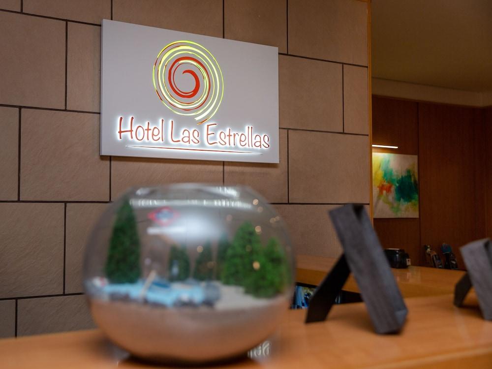 Hotel Las Estrellas - Reception