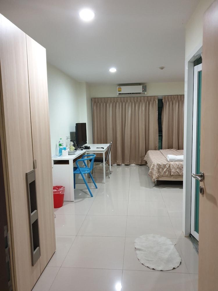 S4U Office & Hotel - Room