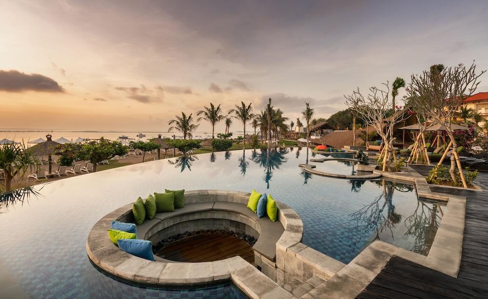 Grand Mirage Resort & Thalasso Bali - Infinity Pool