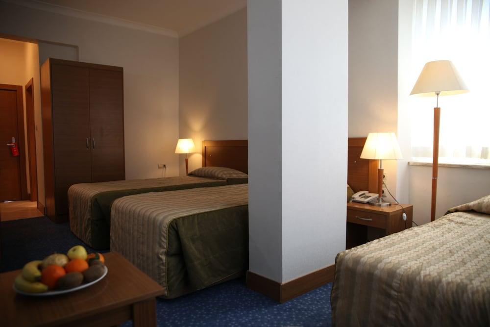Grand Urfa Hotel - Room