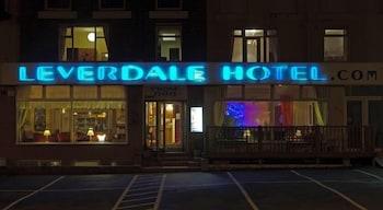 Leverdale Hotel - Front of Property - Evening/Night