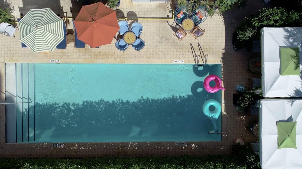 Circa 39 Hotel Miami Beach - Outdoor Pool