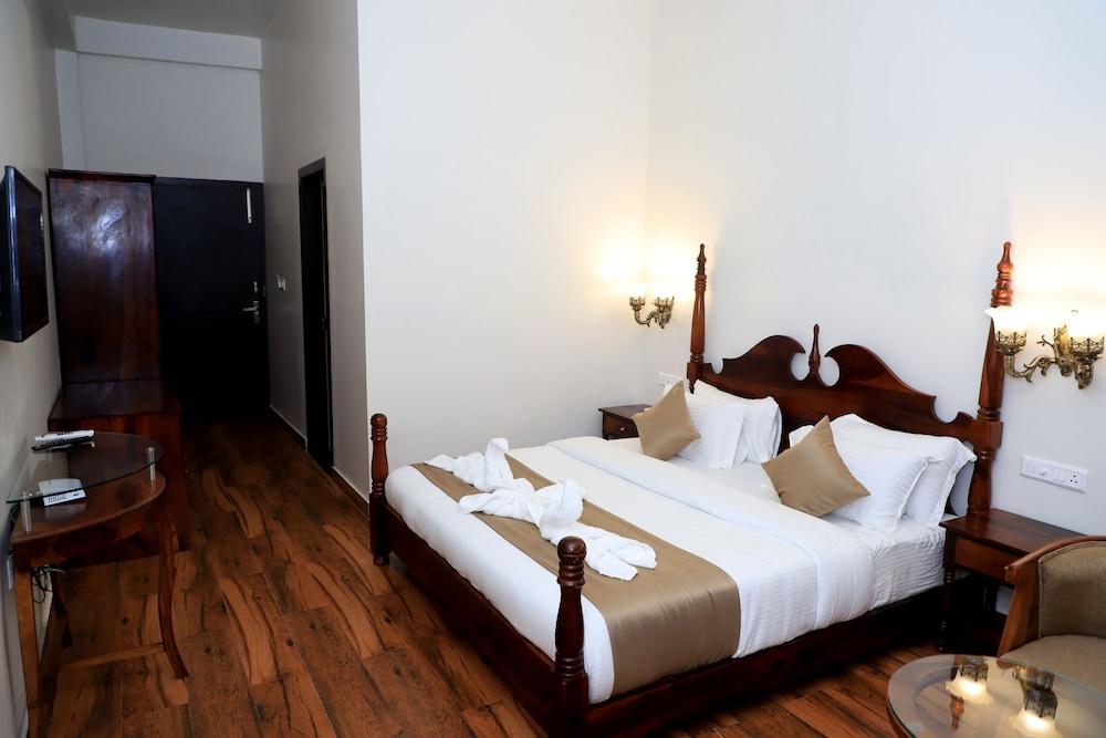 Aroma Resort Pushkar - Room